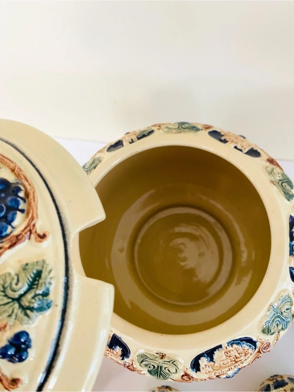 Vintage GERZ German Castle Tureen Punch  Soup Bowl 5 Individual Mugs Octoberfest